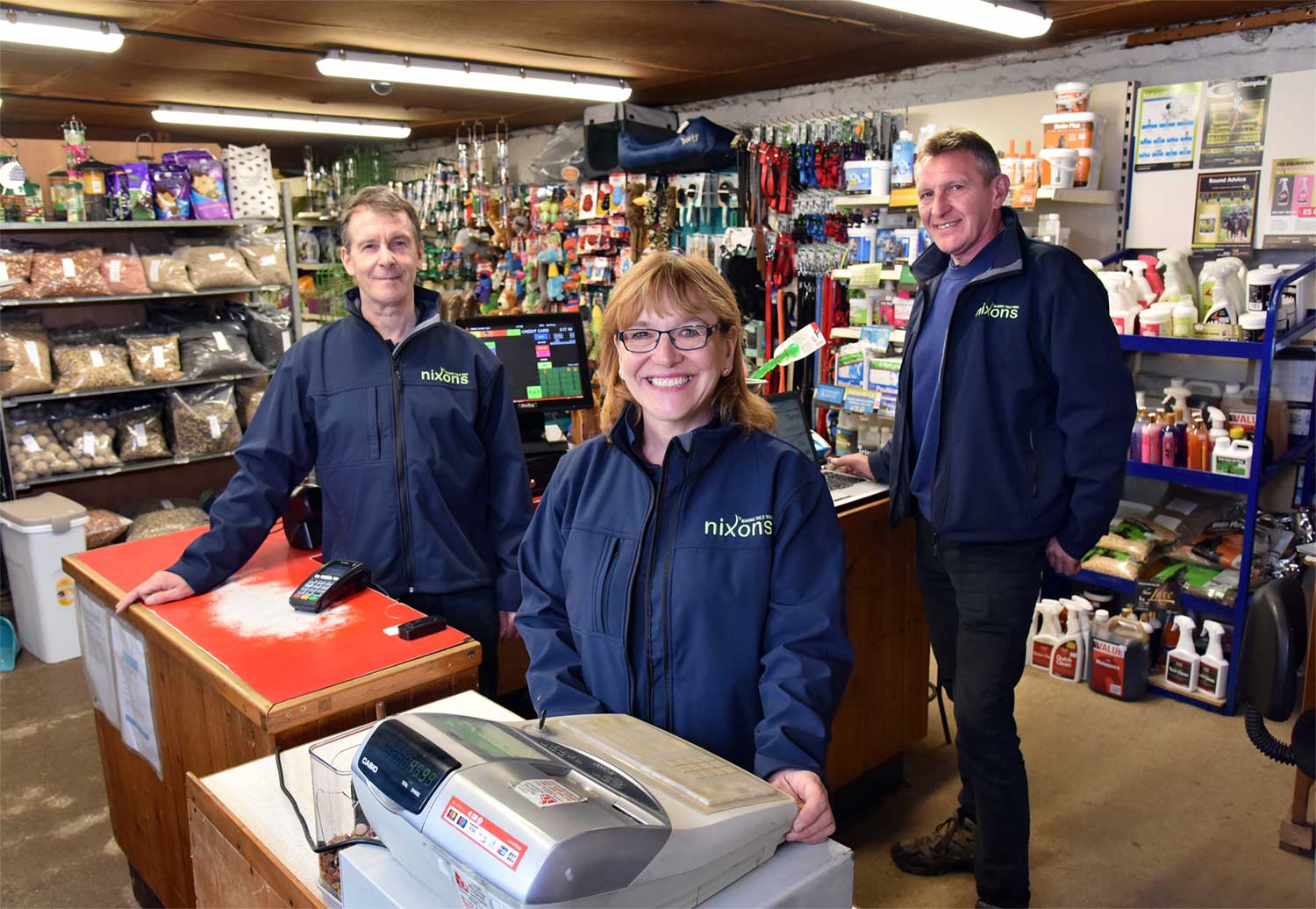 nixons-pet-and-country-store-team